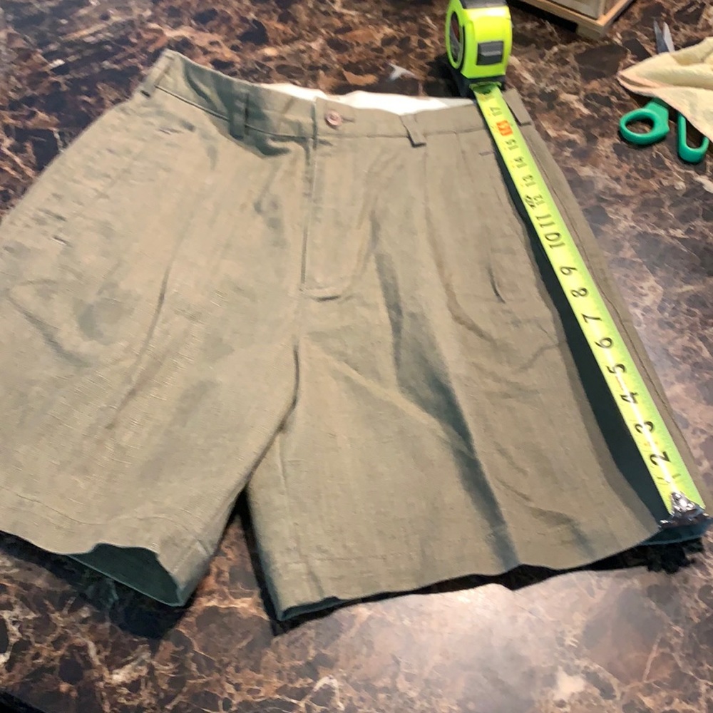 Mens Tan linen shorts. Size 30